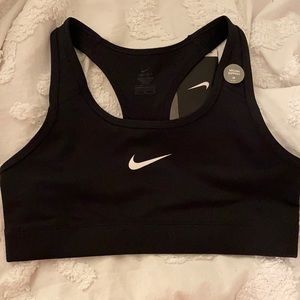 NWT! Nike Medium Support Dri-Fit Sports Bra